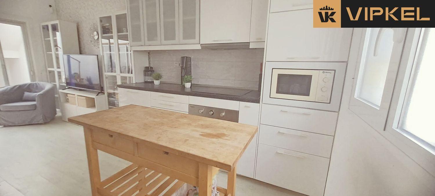 Flat for Sale in Arona