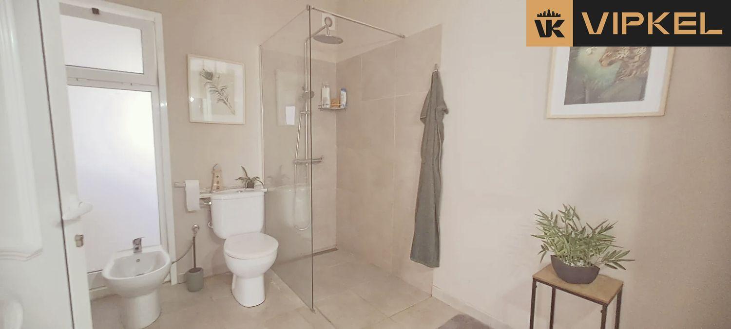 Flat for Sale in Arona