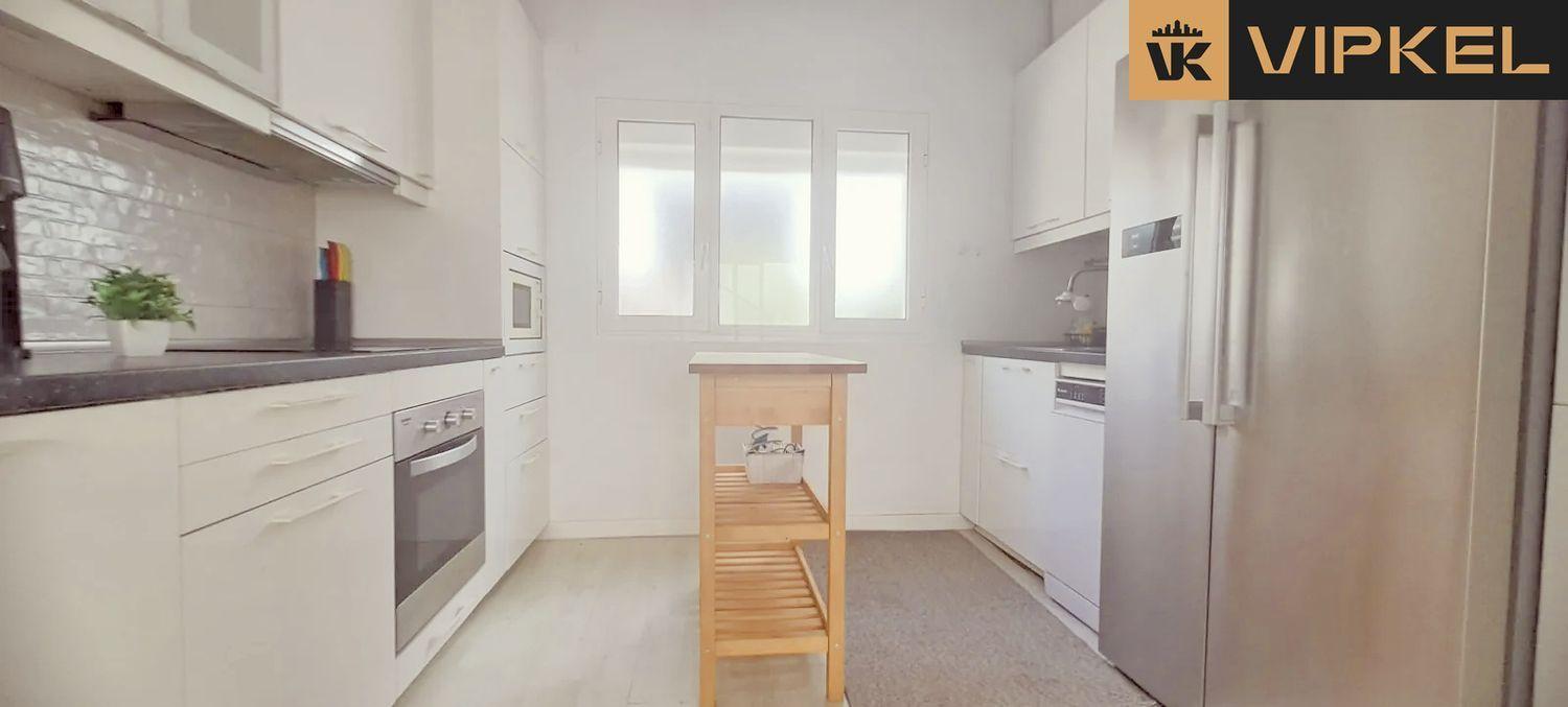 Flat for Sale in Arona