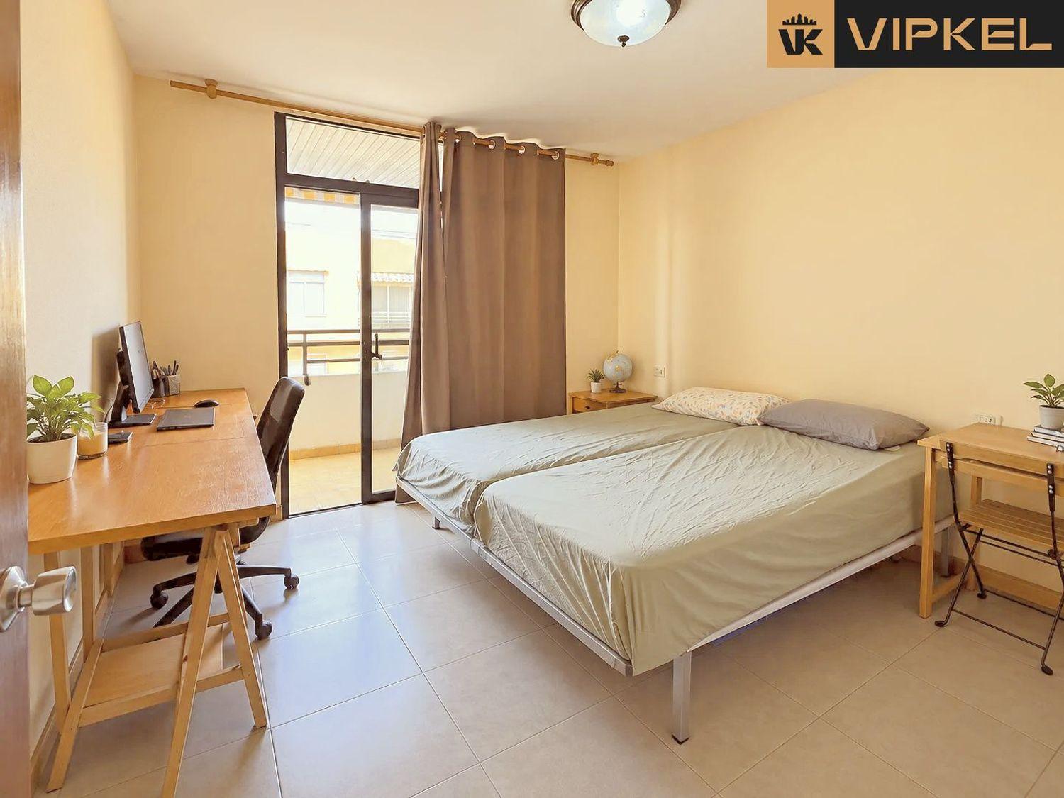 Flat for Sale in Arona