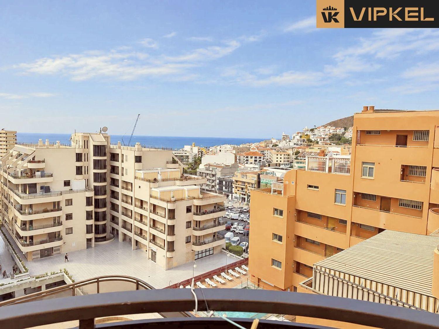 Flat for Sale in Arona