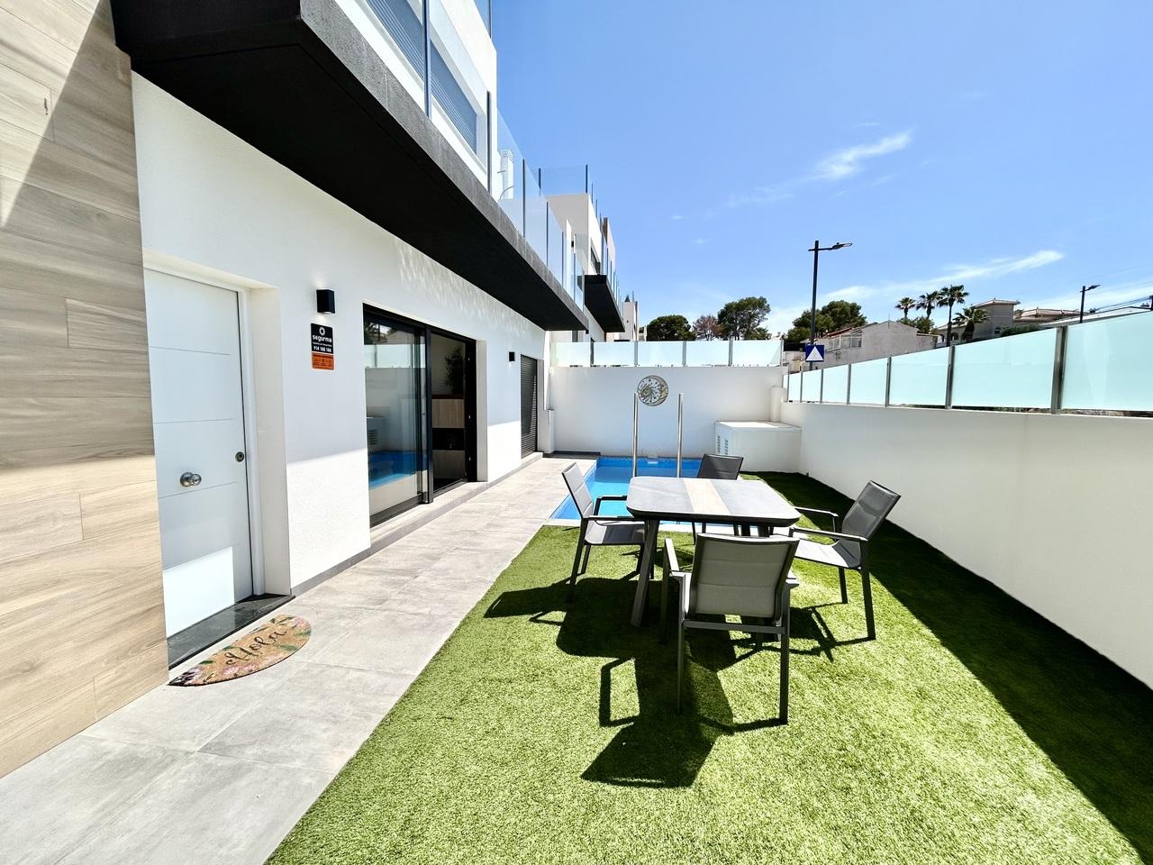 Villa en Venta en Orihuela