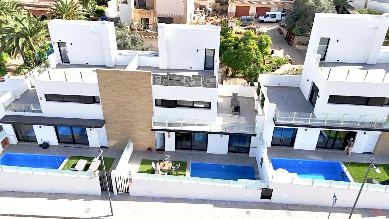 Villa en Venta en Orihuela