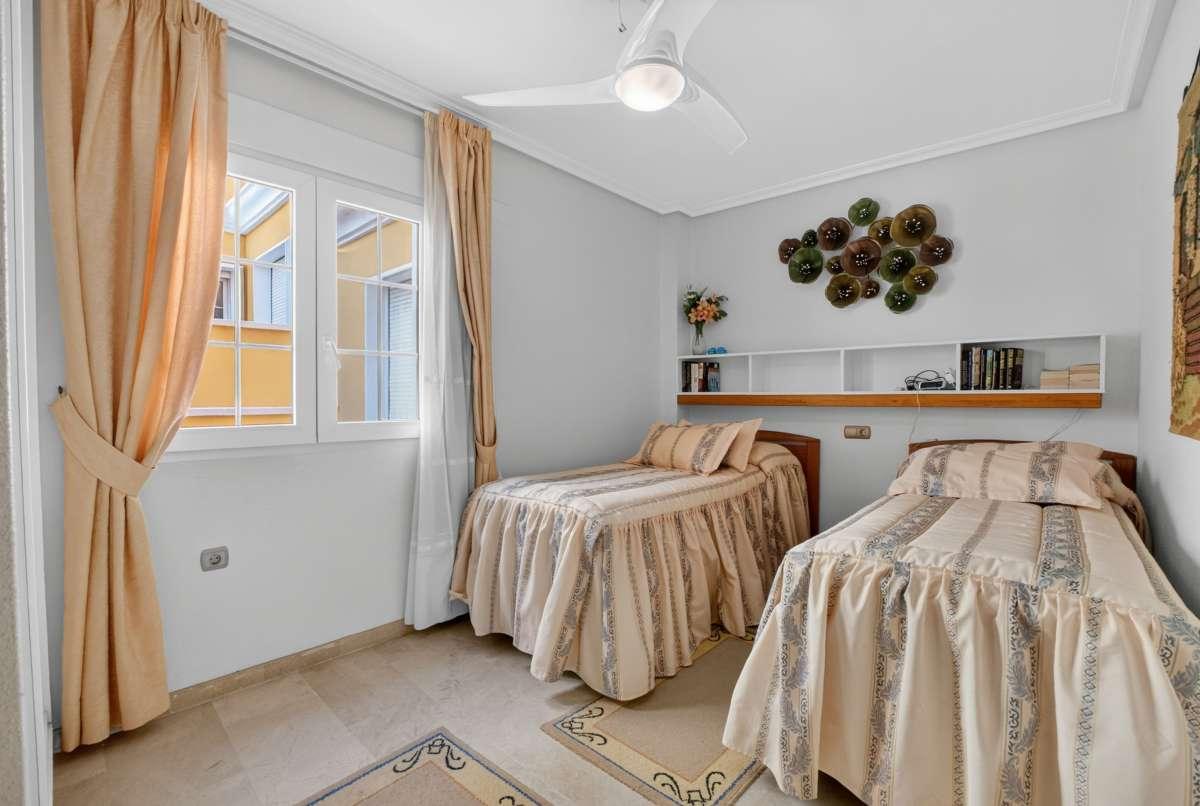 Flat for Sale in Orihuela