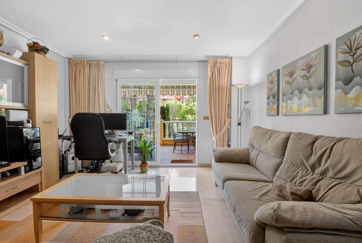Flat for Sale in Orihuela
