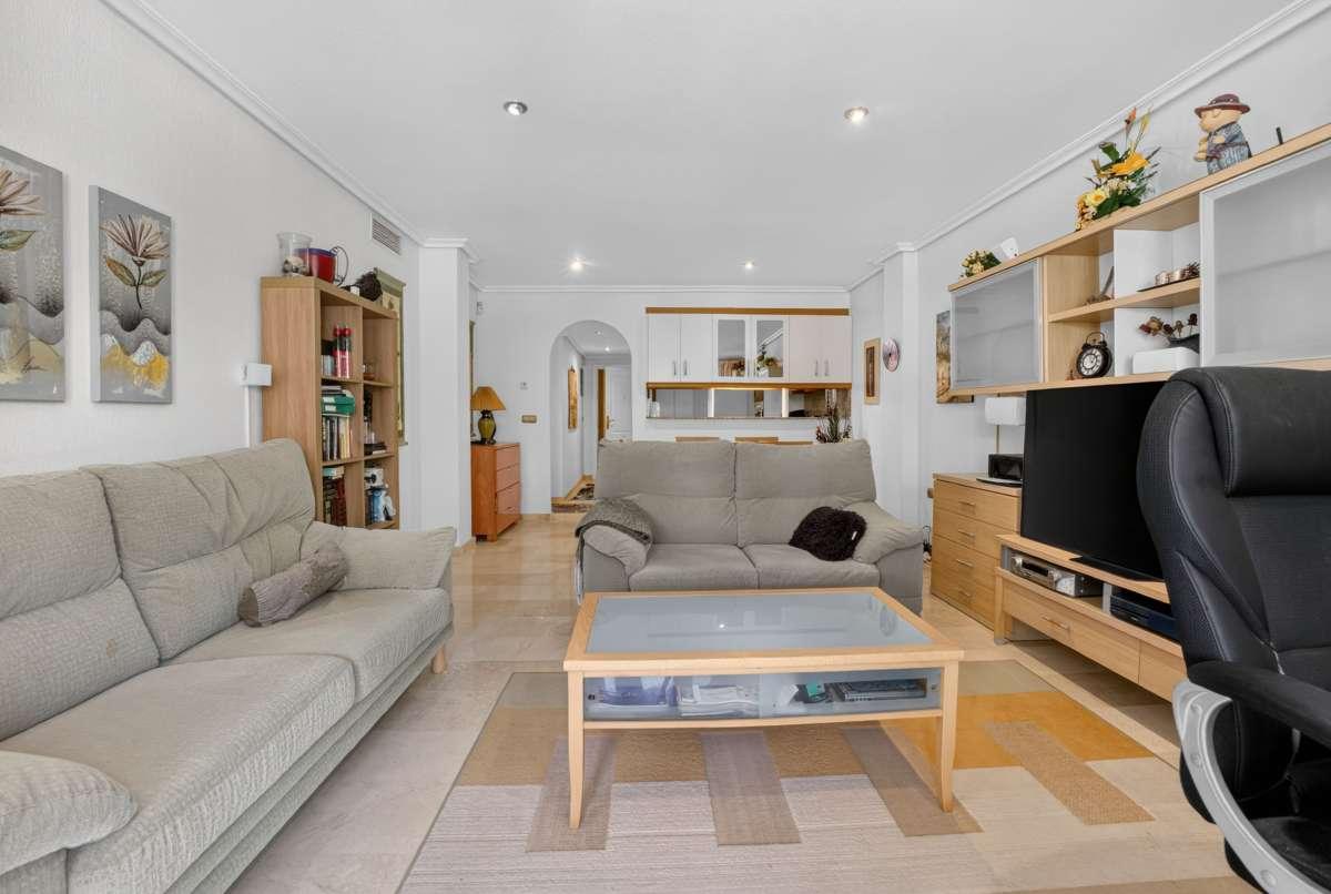 Flat for Sale in Orihuela
