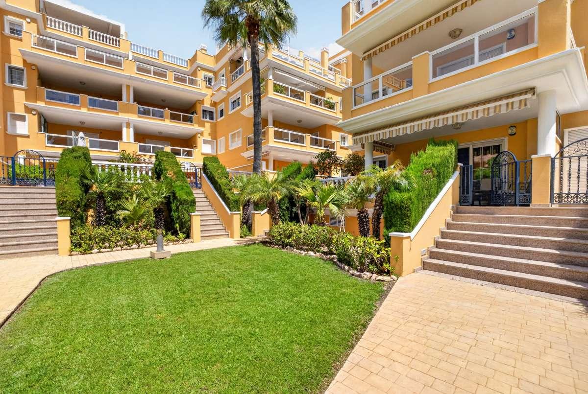 Flat for Sale in Orihuela