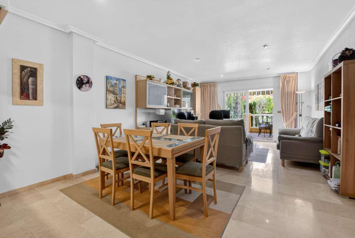 Flat for Sale in Orihuela