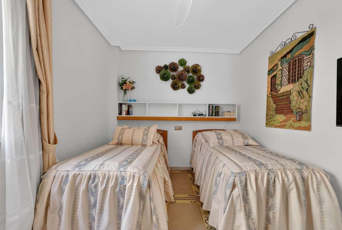 Flat for Sale in Orihuela