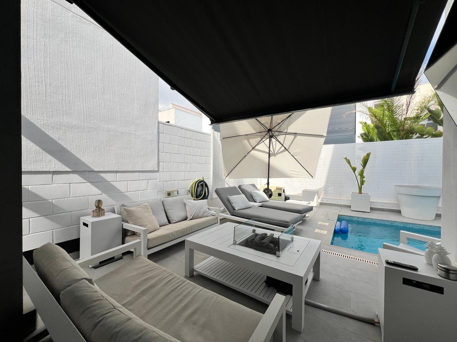Villa for Sale in Orihuela