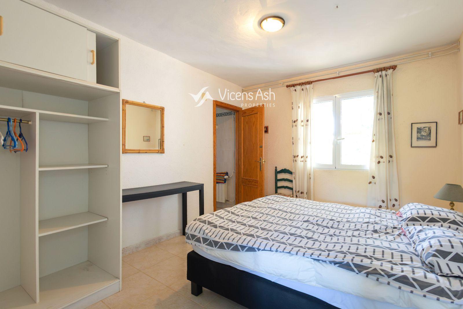 Villa for Sale in Pedreguer
