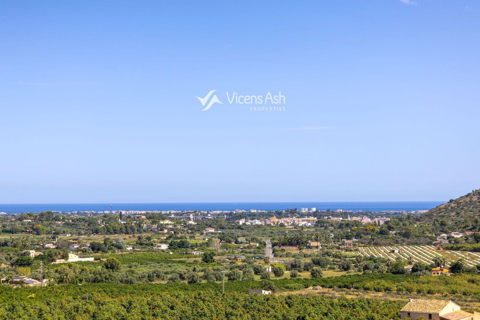 Villa for Sale in Pedreguer