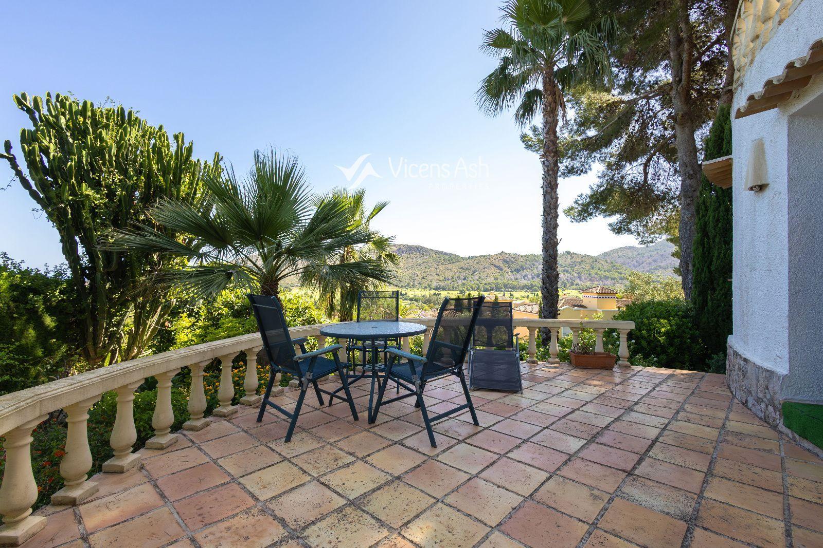 Villa for Sale in Pedreguer