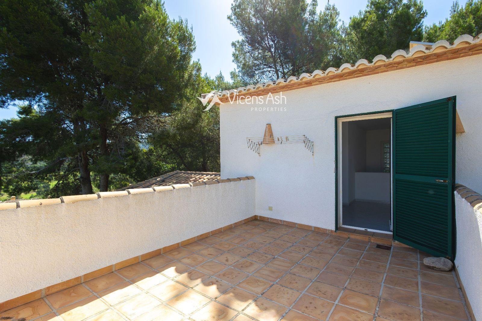 Villa for Sale in Pedreguer