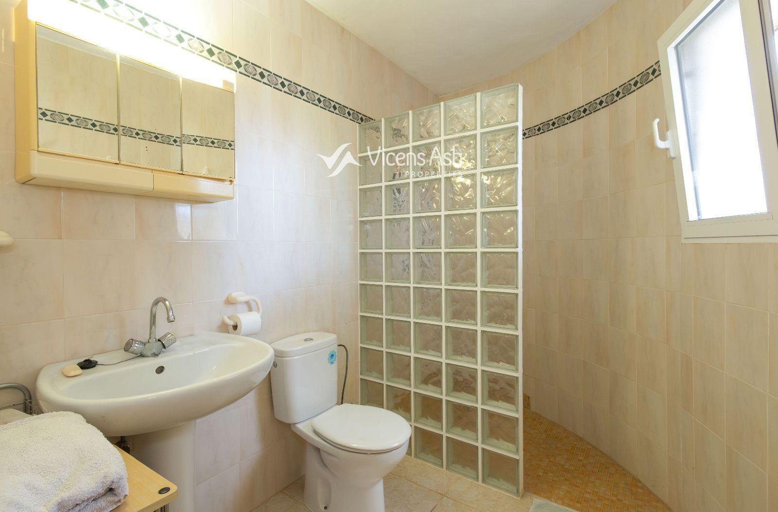 Villa for Sale in Pedreguer