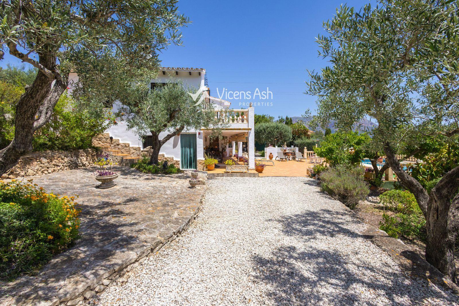 Villa for Sale in Gata de Gorgos