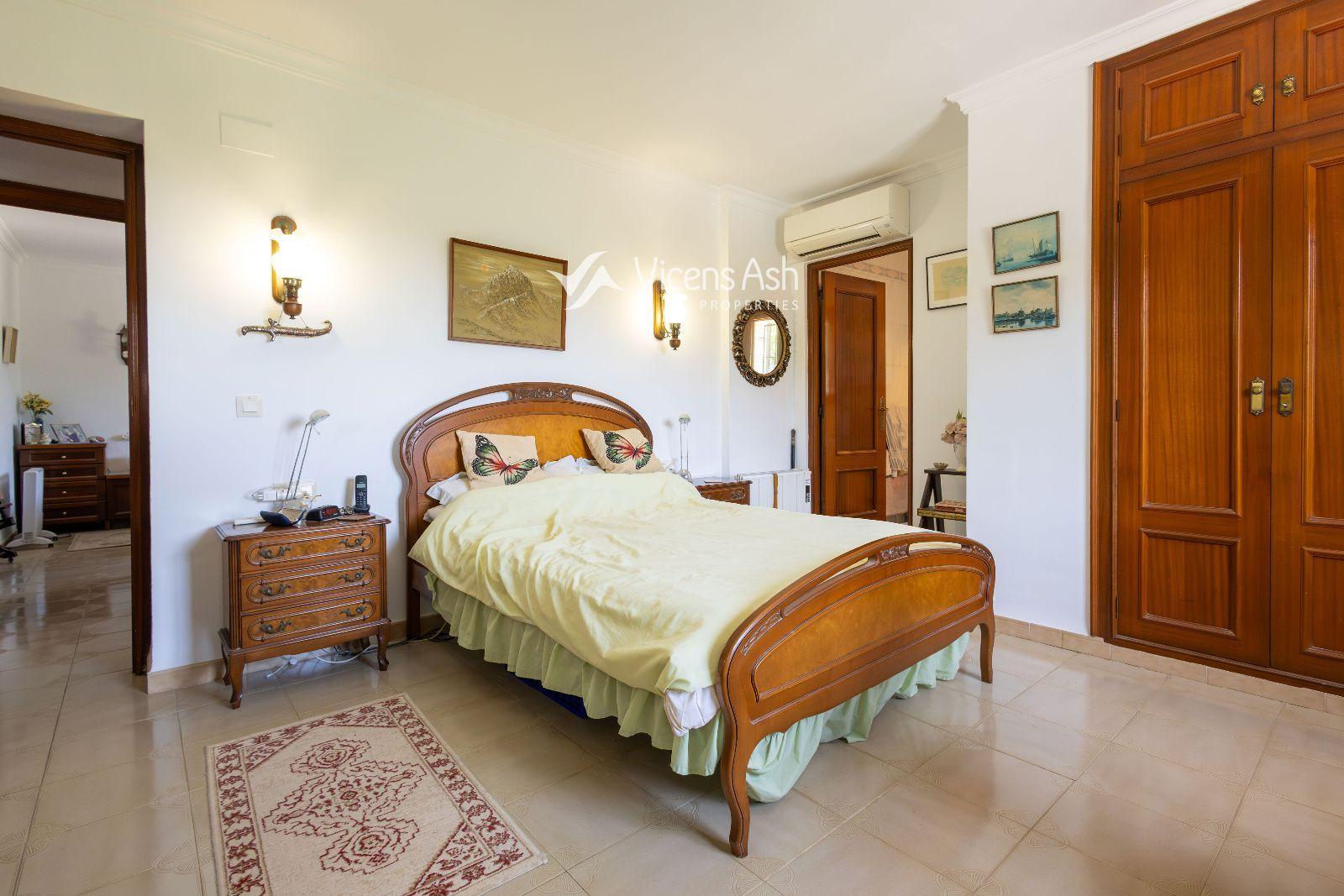 Villa for Sale in Gata de Gorgos