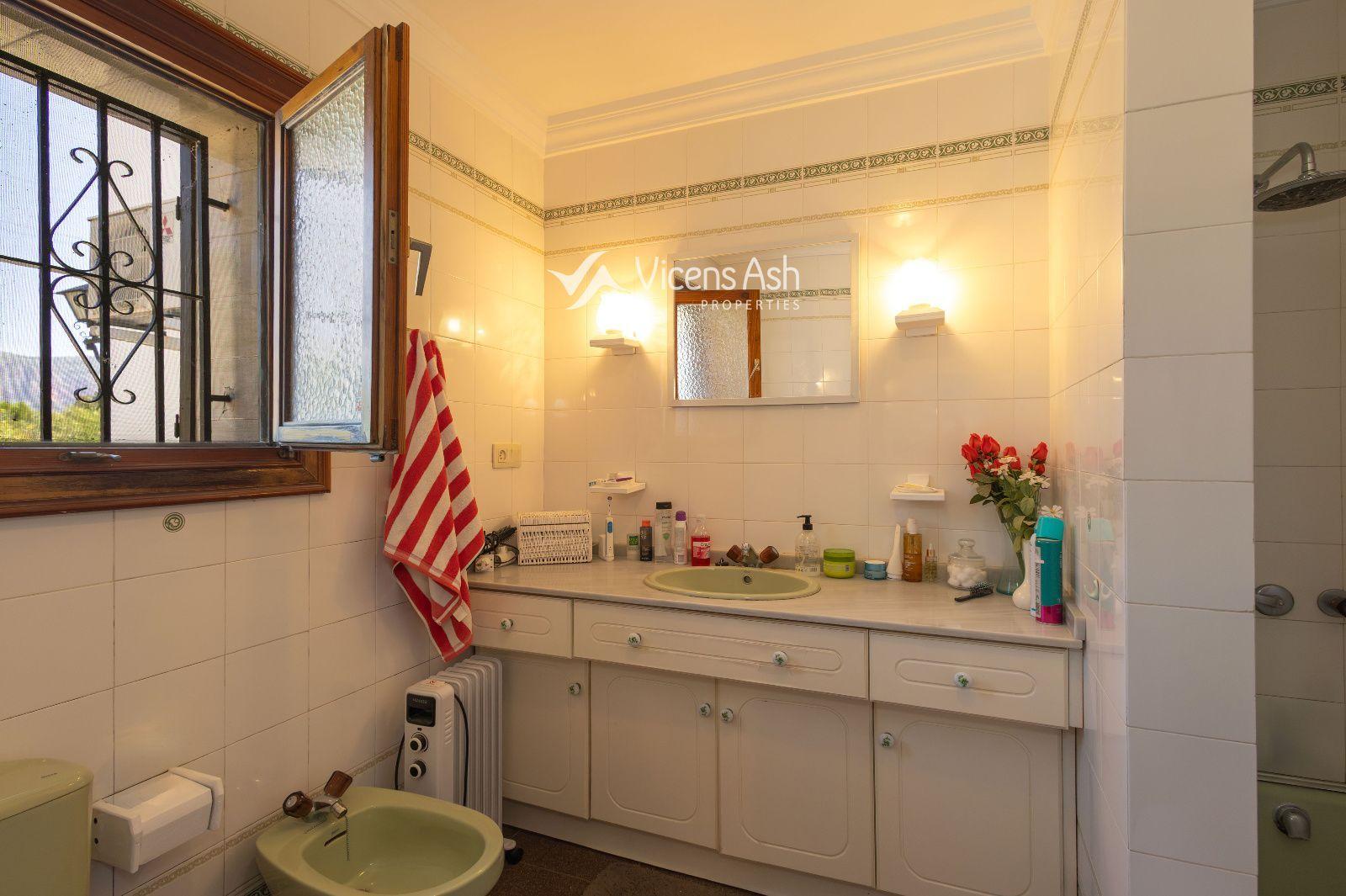 Villa for Sale in Gata de Gorgos