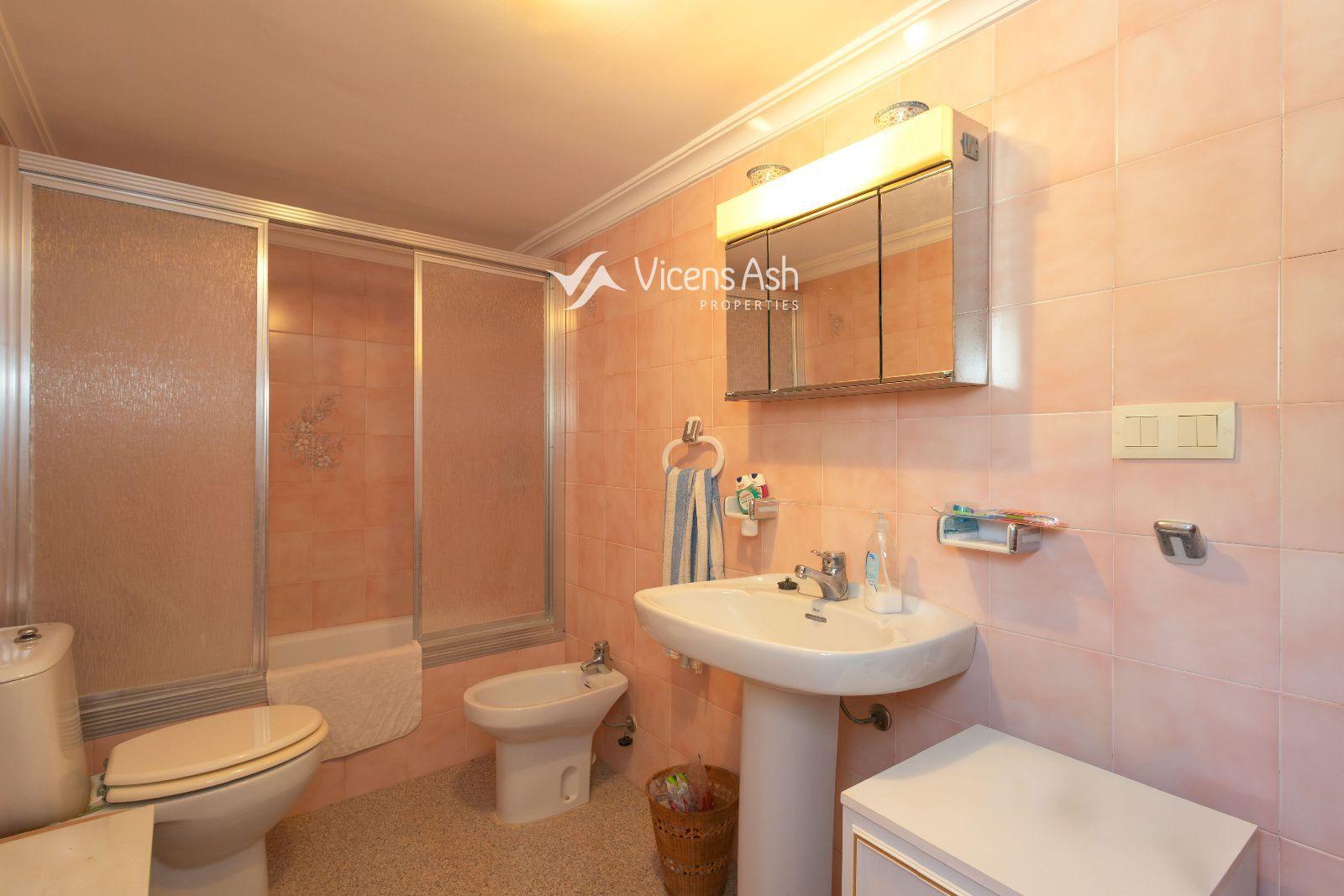 Villa for Sale in Gata de Gorgos