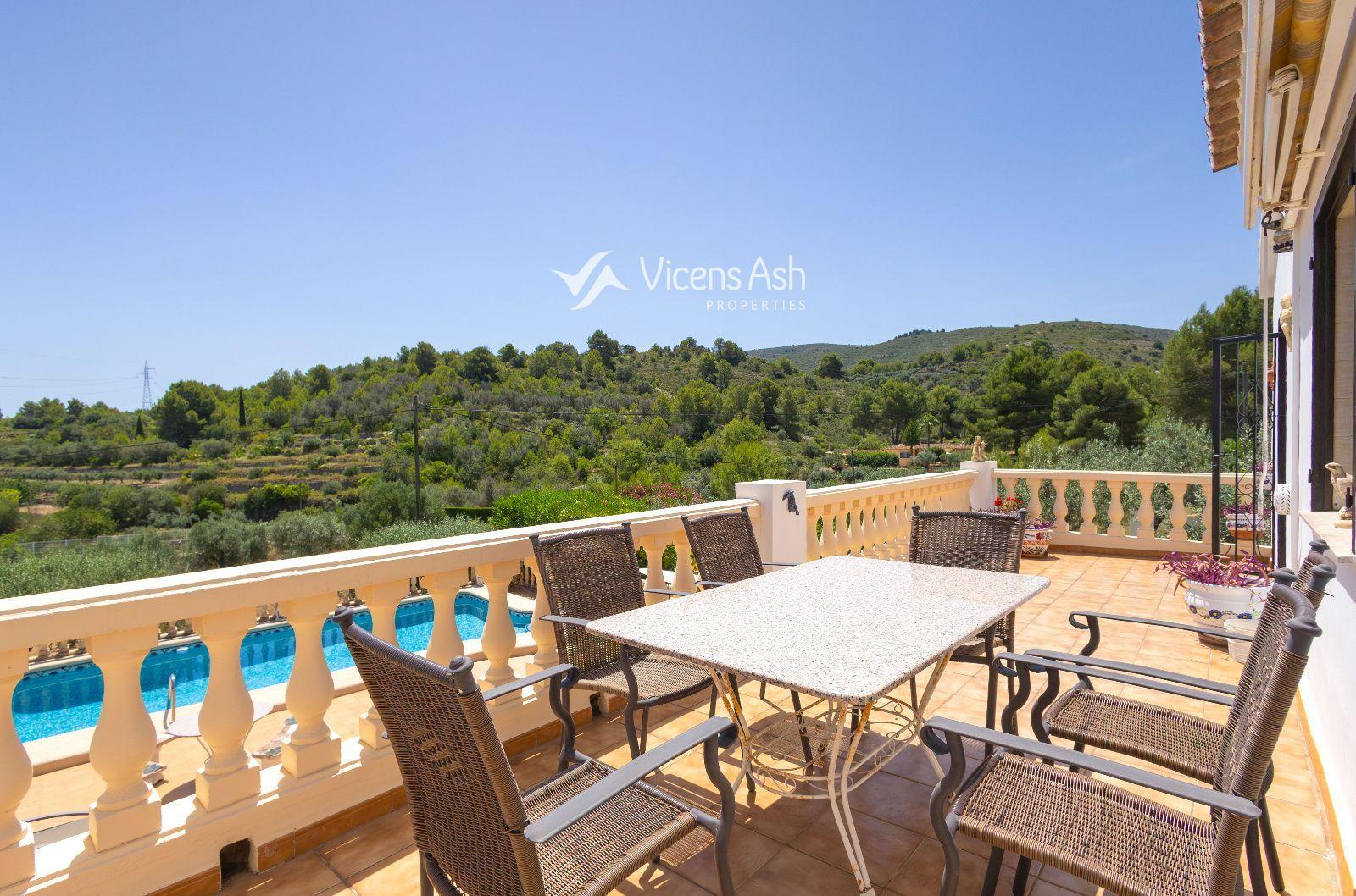 Villa for Sale in Gata de Gorgos
