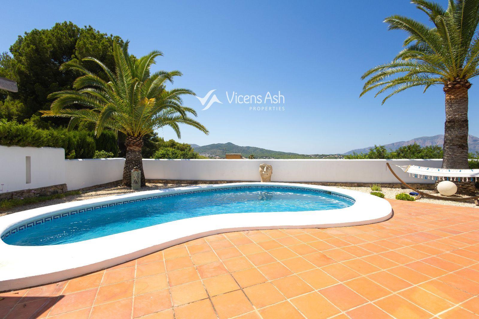 Villa for Sale in Benitachell