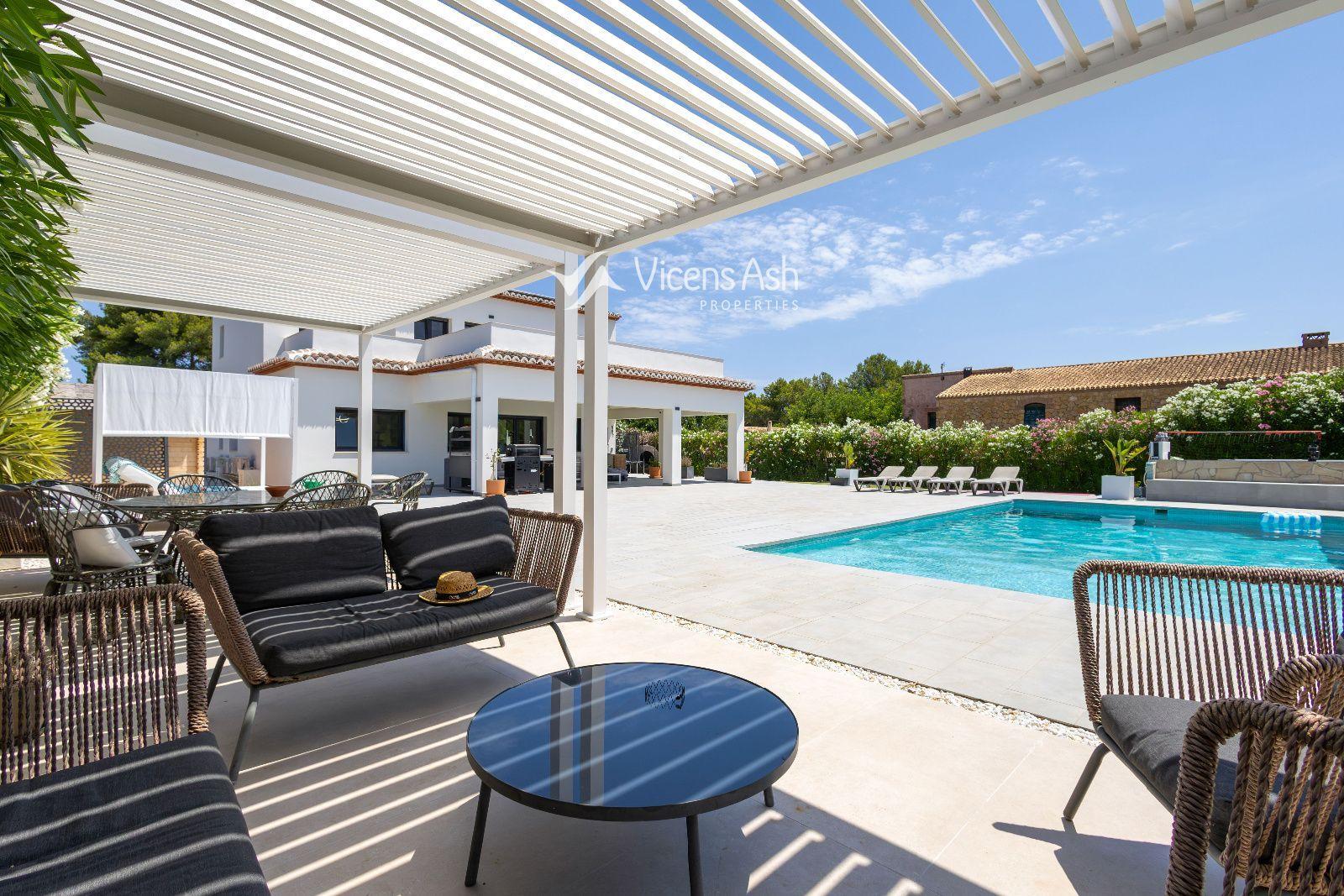 Villa for Sale in Jávea