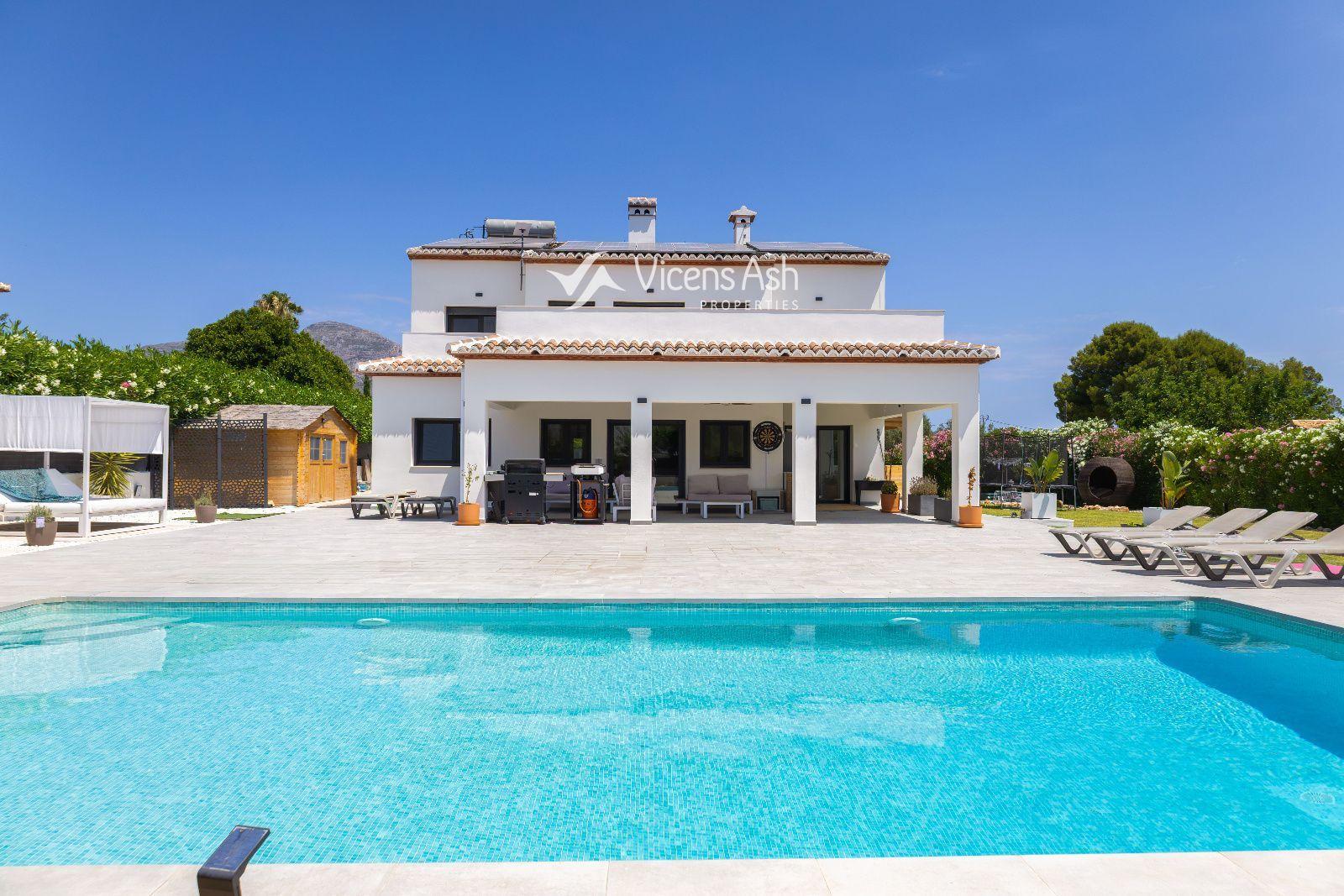 Villa for Sale in Jávea