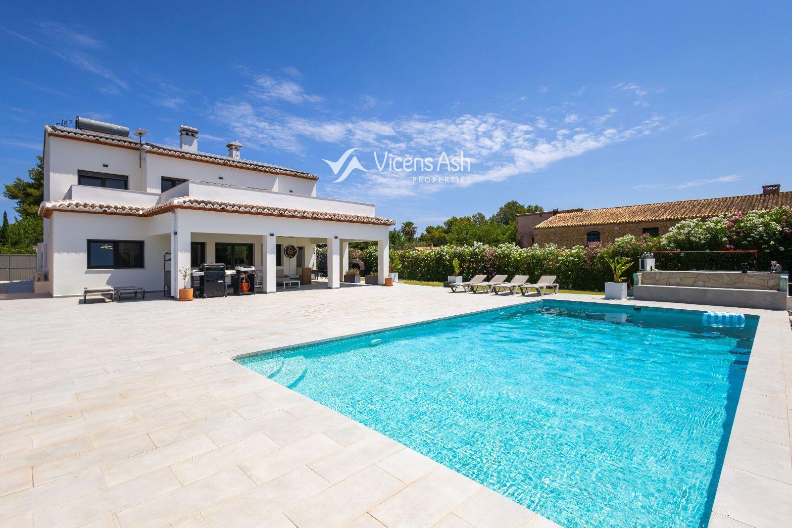 Villa for Sale in Jávea