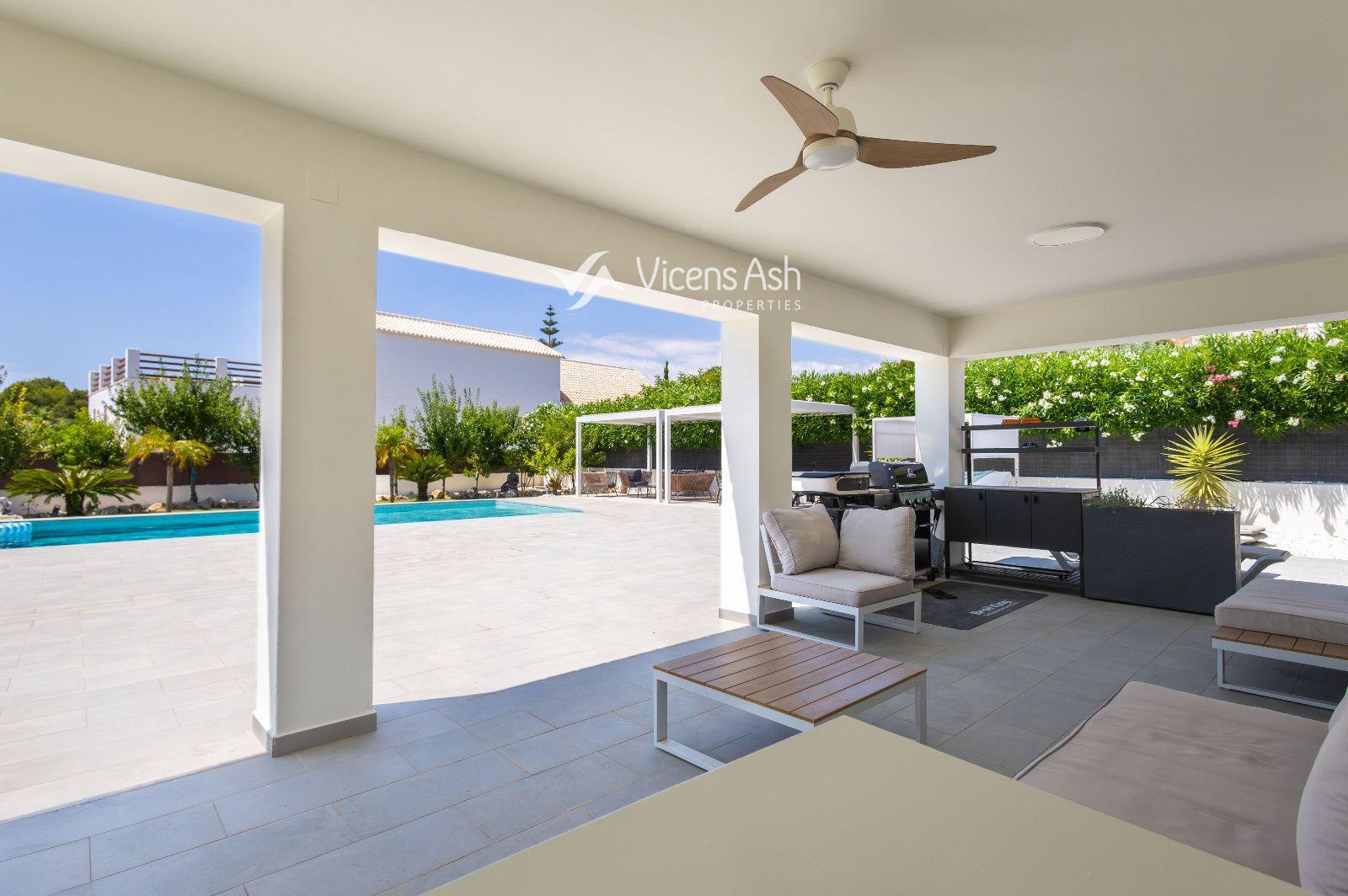 Villa for Sale in Jávea