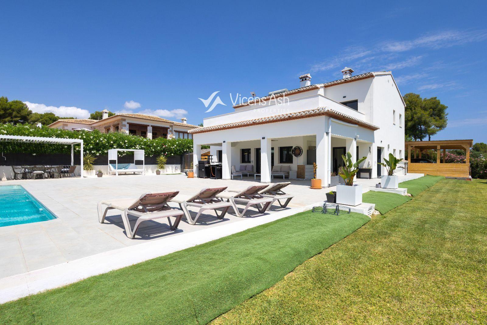 Villa for Sale in Jávea