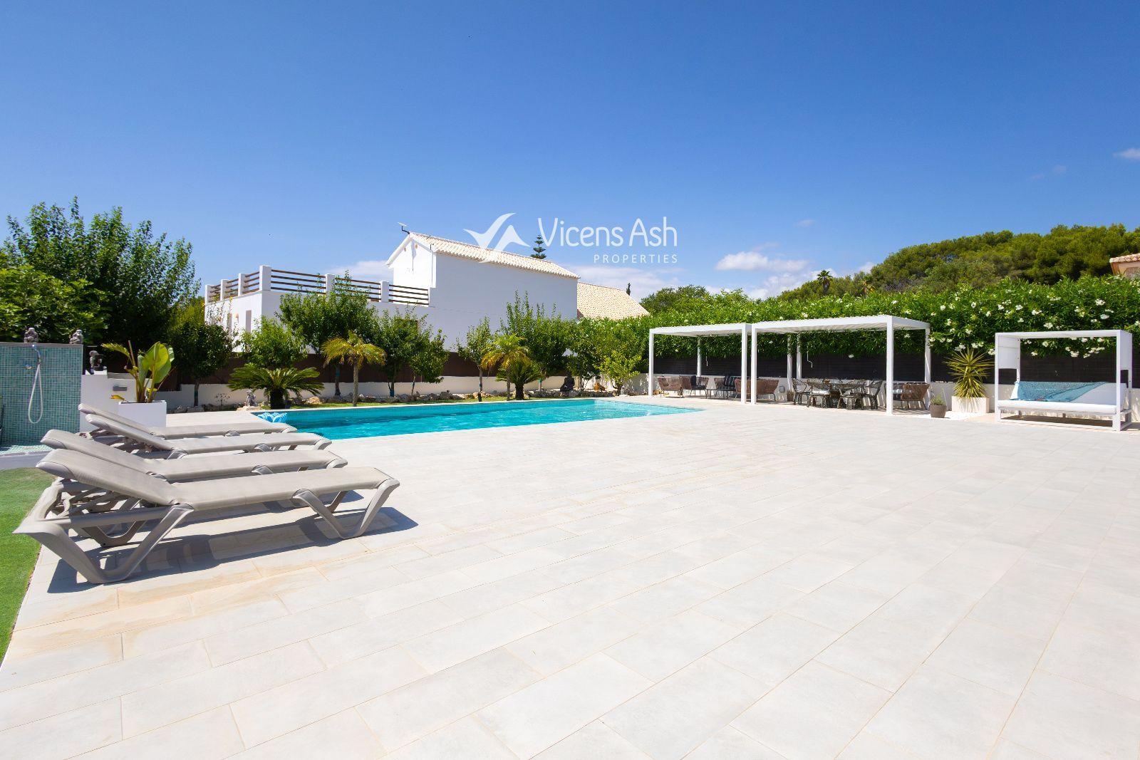 Villa for Sale in Jávea