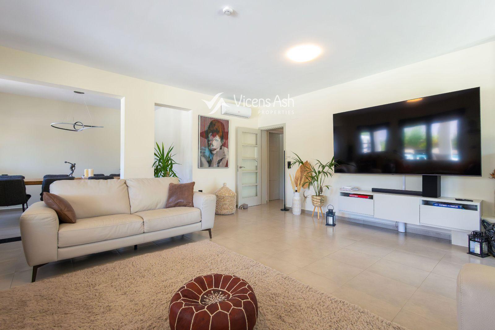 Villa for Sale in Jávea