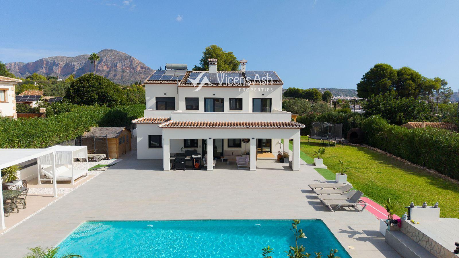 Villa for Sale in Jávea