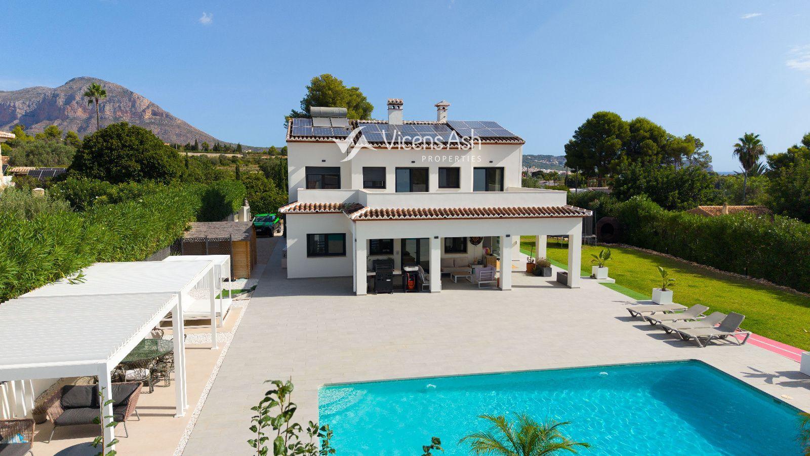 Villa for Sale in Jávea