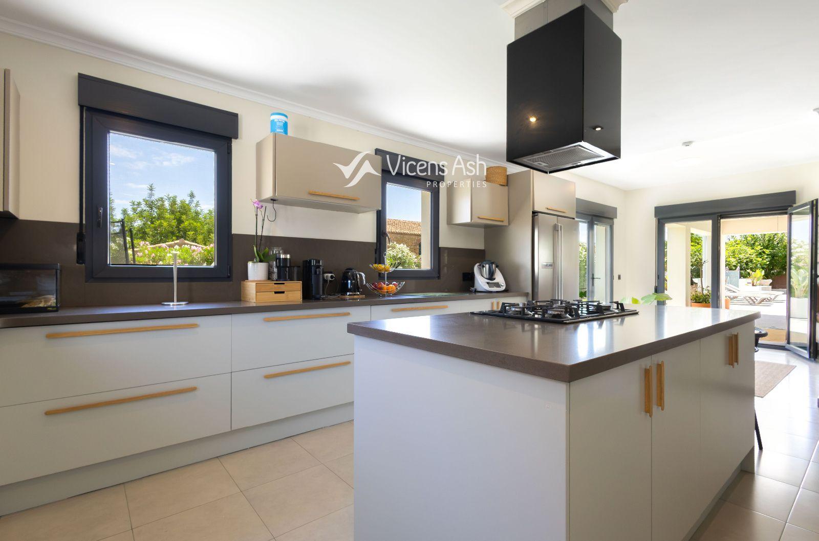 Villa for Sale in Jávea