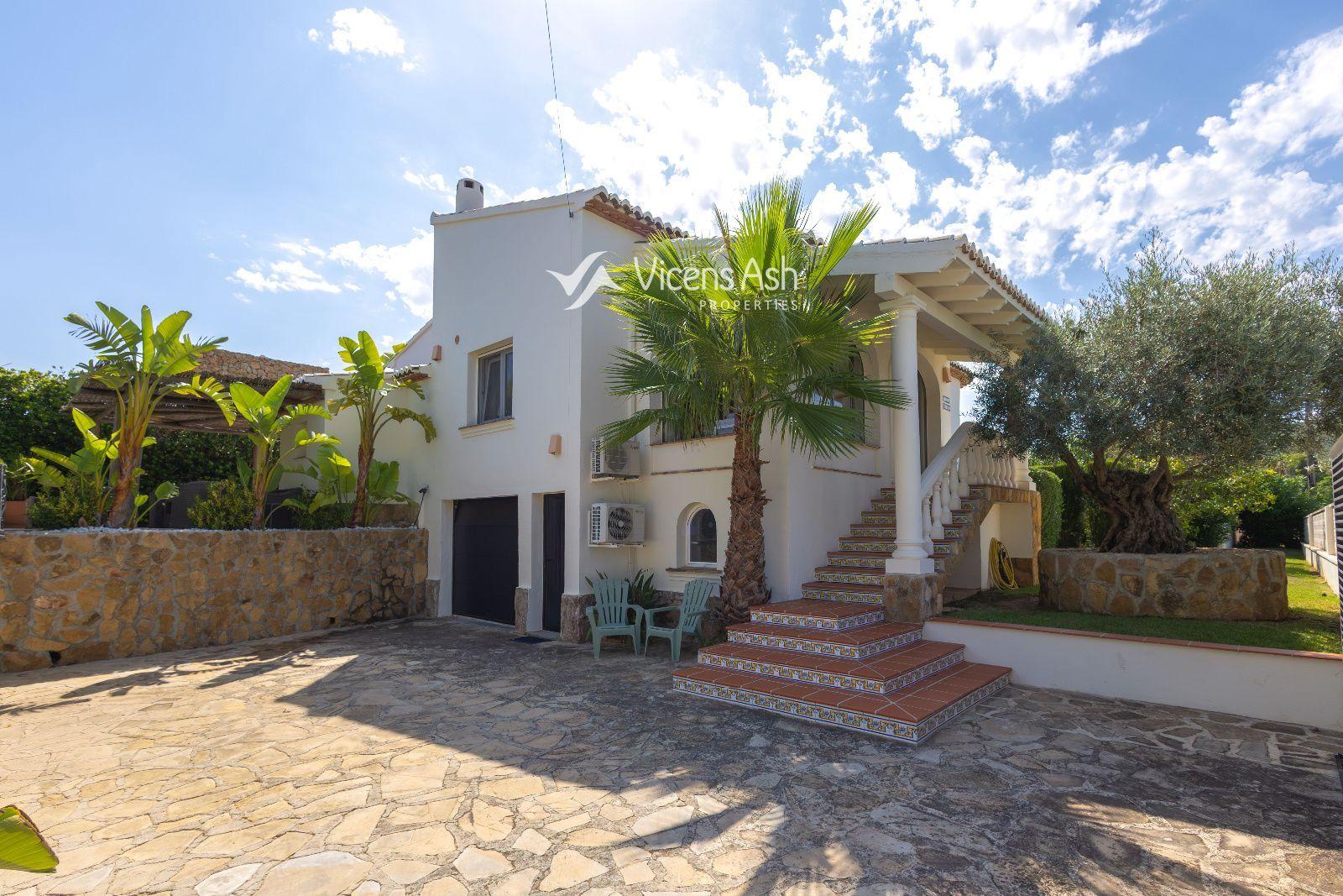 Villa for Sale in Jávea