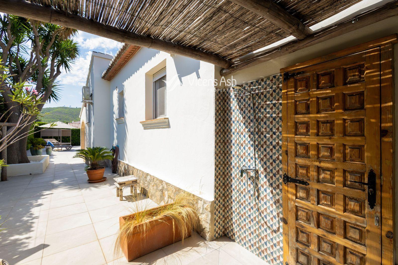 Villa for Sale in Jávea