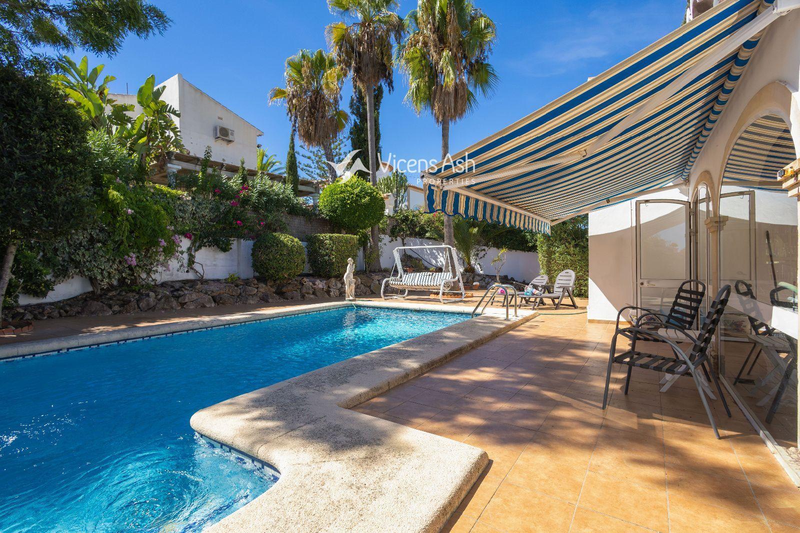 Villa en Venta en Jávea
