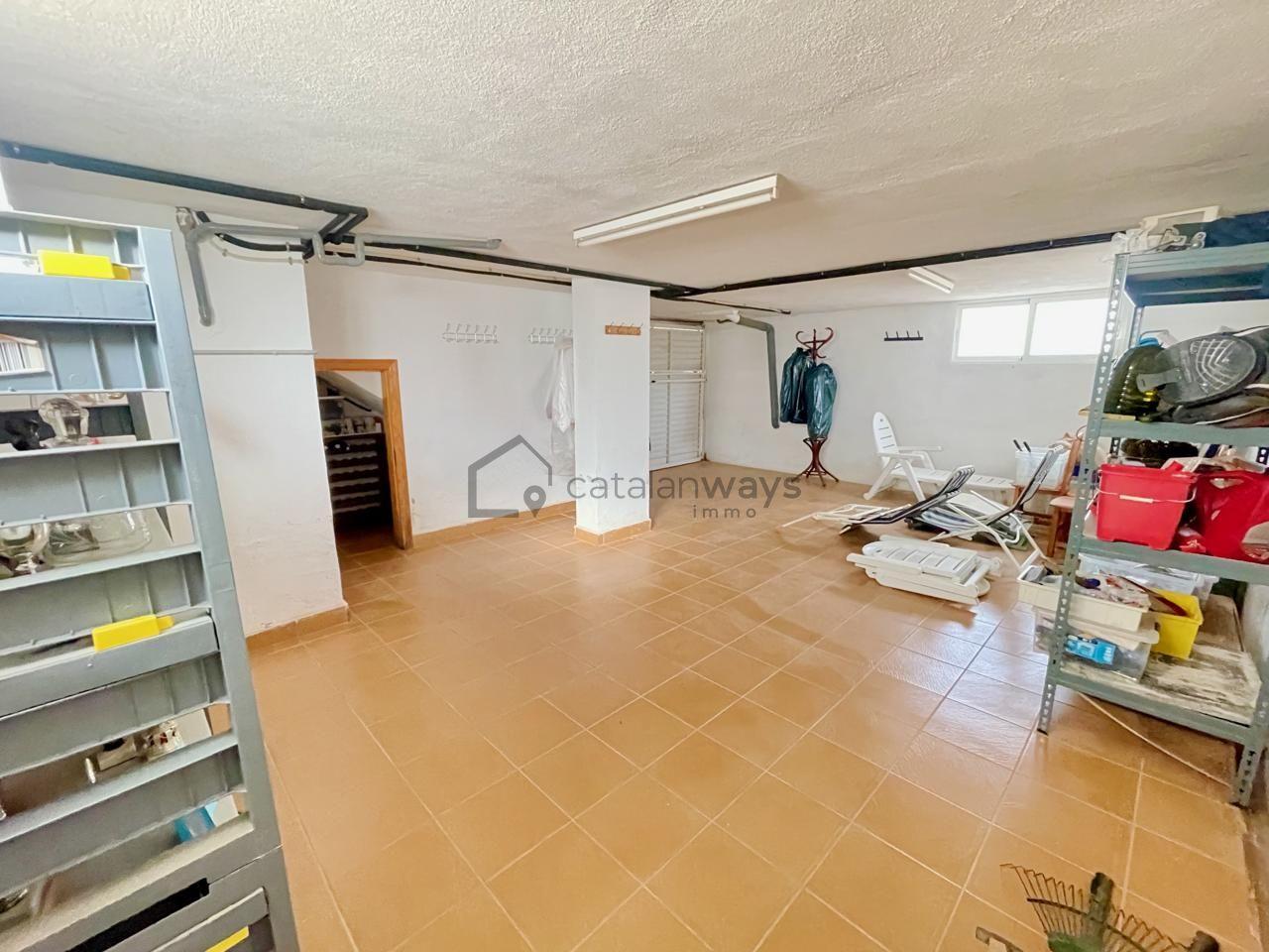 Villa for Sale in L' Ametlla de Mar