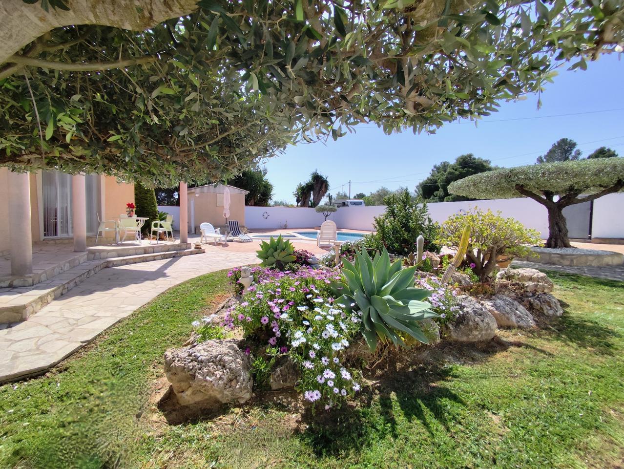 Villa for Sale in L' Ametlla de Mar