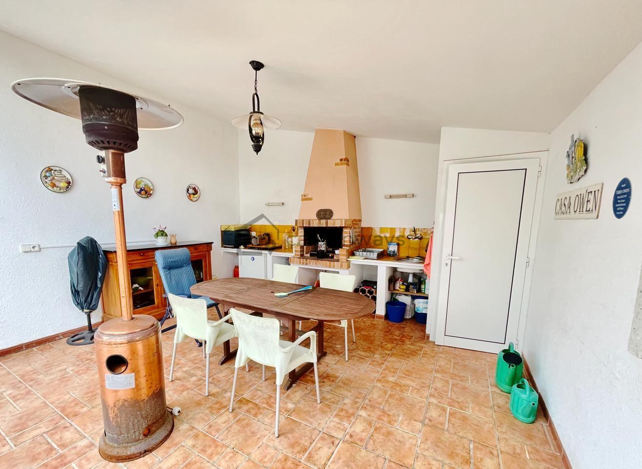 Villa for Sale in L' Ametlla de Mar
