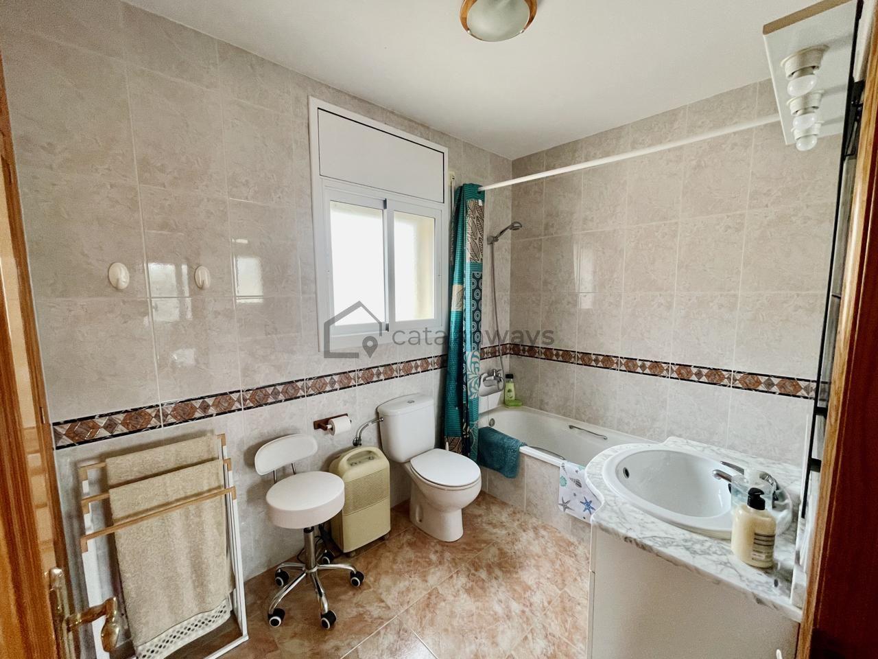 Villa for Sale in L' Ametlla de Mar