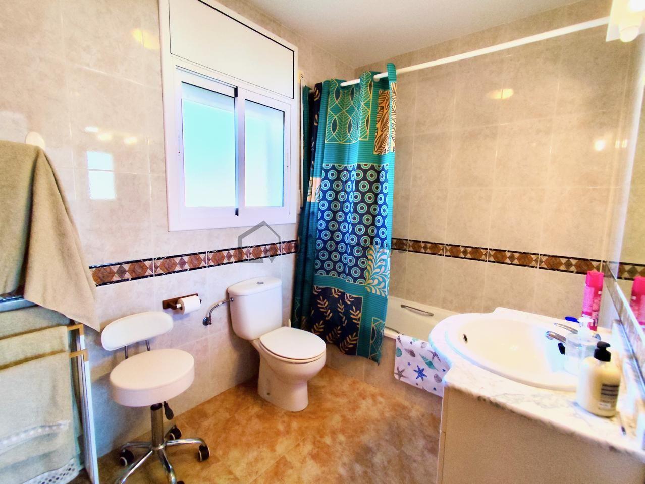 Villa for Sale in L' Ametlla de Mar