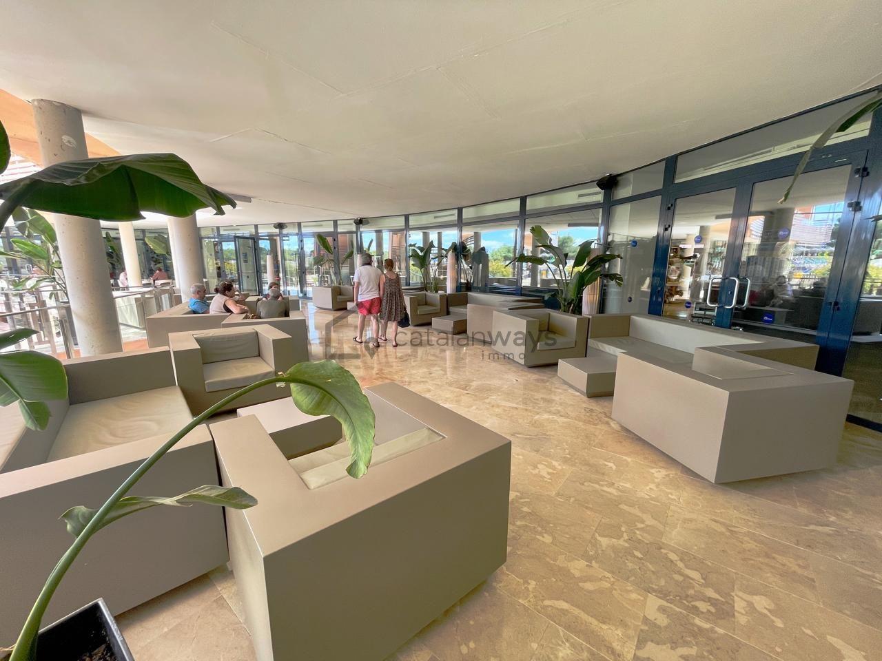 Flat for Sale in El Perelló