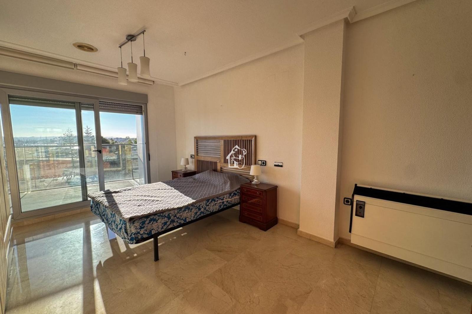 Flat for Rent in Torrevieja