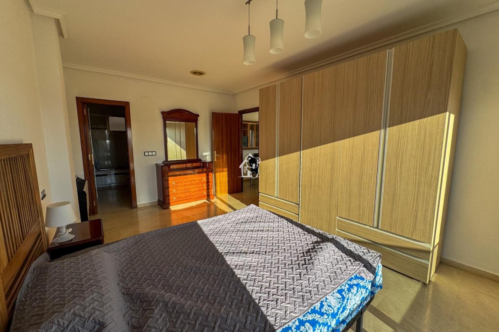 Flat for Rent in Torrevieja