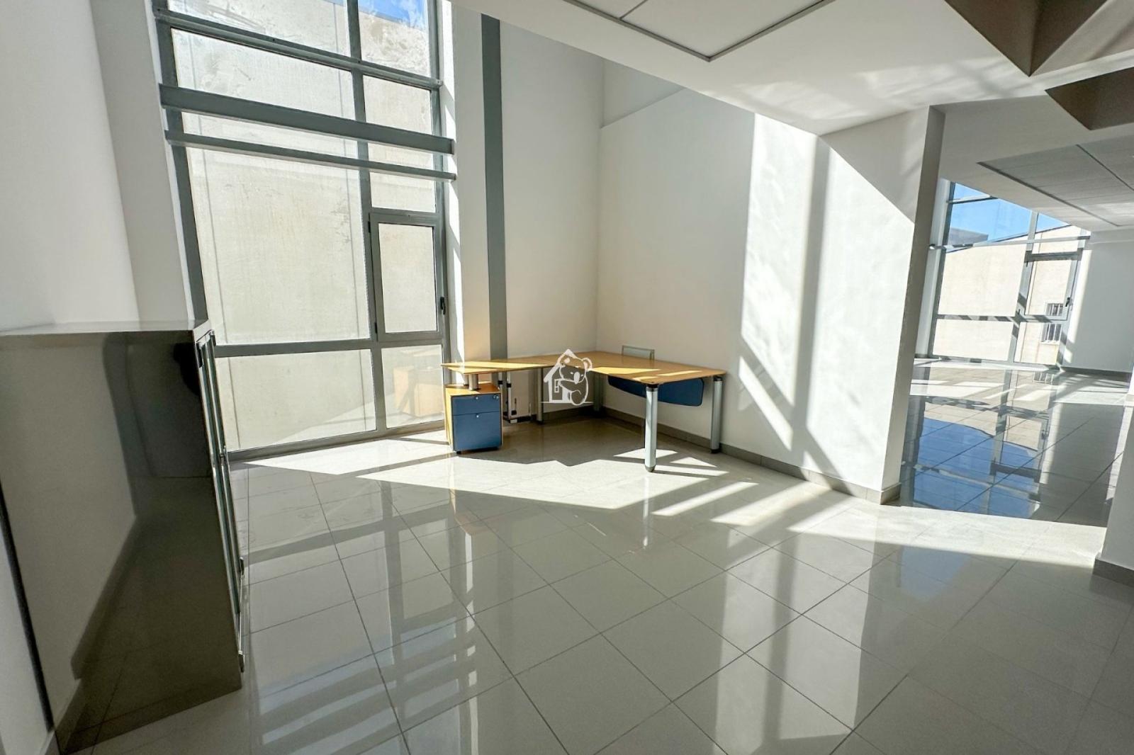 Premise for Rent in Almoradí