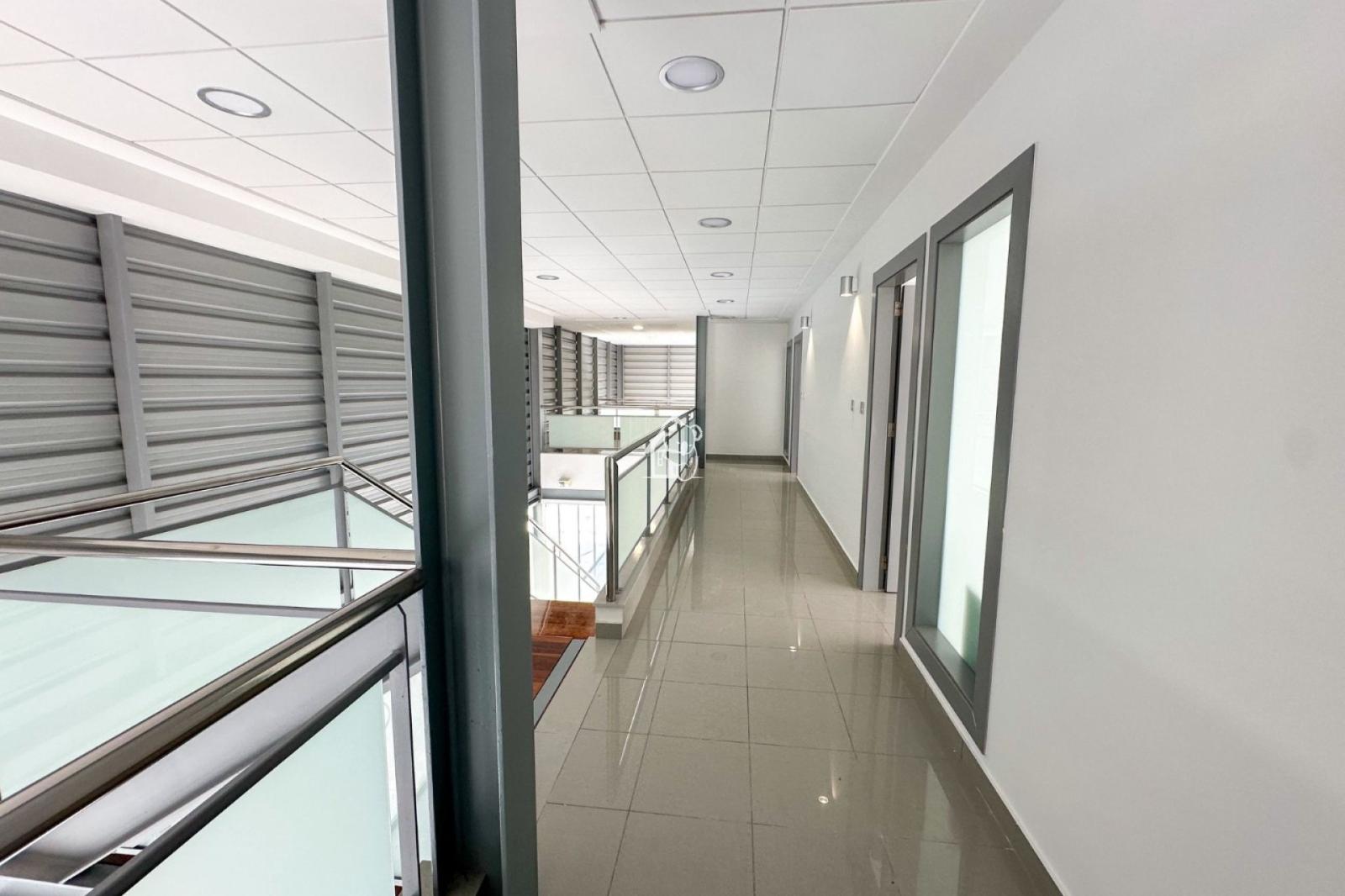 Premise for Rent in Almoradí