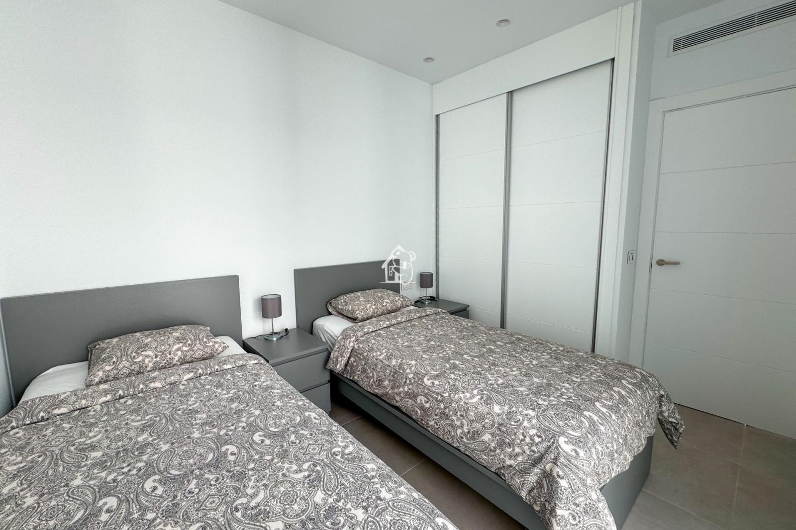 Villa for Rent in Benijófar