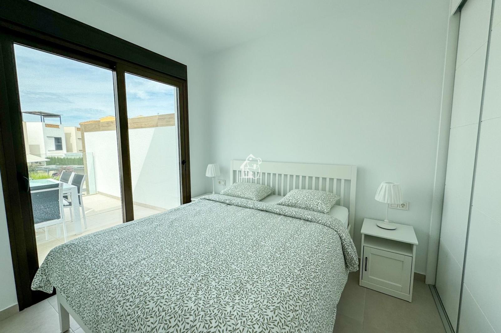 Villa for Rent in Benijófar